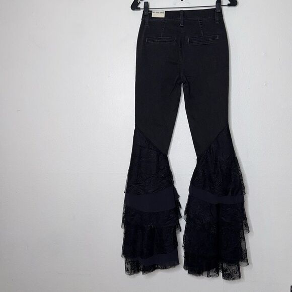 We The Free Free People Mystique Lace Flare Jeans Black Size 24 - Picture 4 of 15